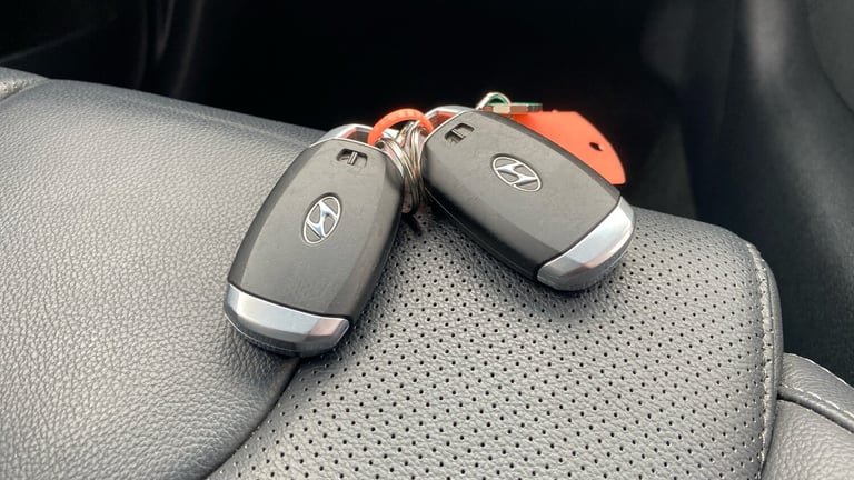 2019 Hyundai Santa Fe 2.2 CRDi Premium SE 5dr 4WD Auto ESTATE DIESEL Automatic