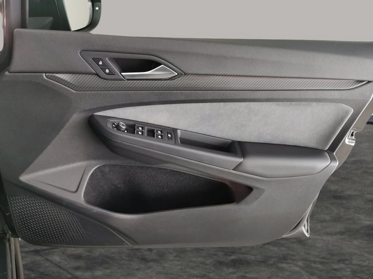 2023 Volkswagen Golf 1.5 TSI R-Line Hatchback 5dr Petrol Manual Euro 6 (s/s) (130 ps) - LED - HE ...