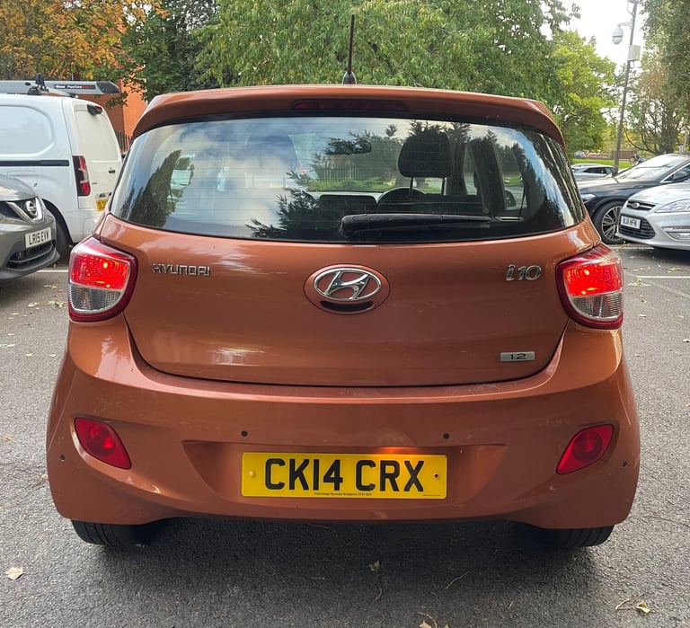 Nice Looking Car Choice of AIR-CONDITIONING REAR PARKING SENSORS 