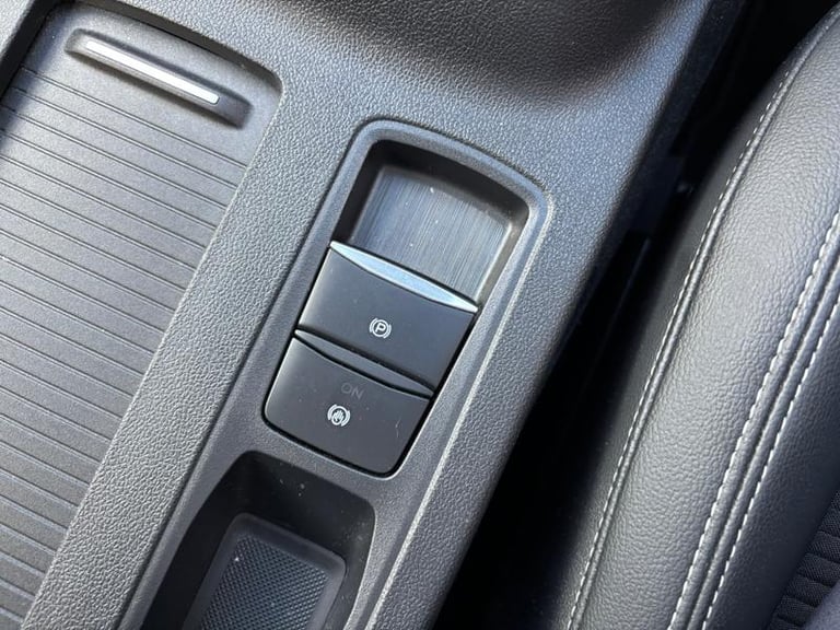 2023 Ford Kuga 1.5T EcoBoost Titanium Edition SUV 5dr Petrol Manual Euro 6 (s/s) (150 ps) SUV Pet...