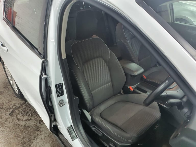 2018 Ford Focus 1.5 EcoBlue Titanium Euro 6 (s/s) 5dr HATCHBACK Diesel Manual