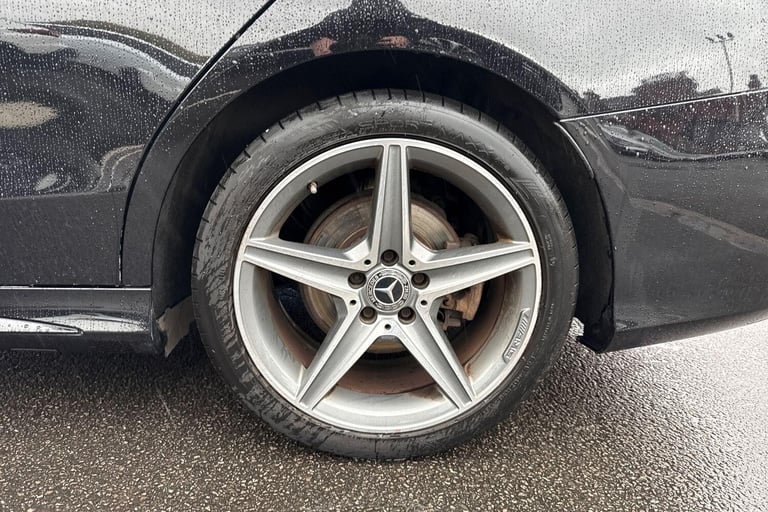 2017 Mercedes-Benz C Class C220d AMG Line 4dr SALOON DIESEL Manual