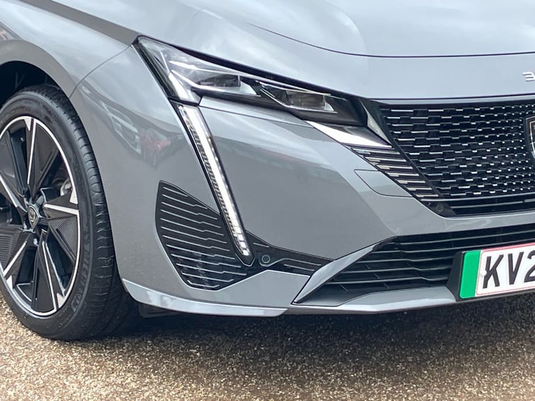 2024 Peugeot 308 115kW GT 54kWh 5dr Auto Hatchback Electric Automatic