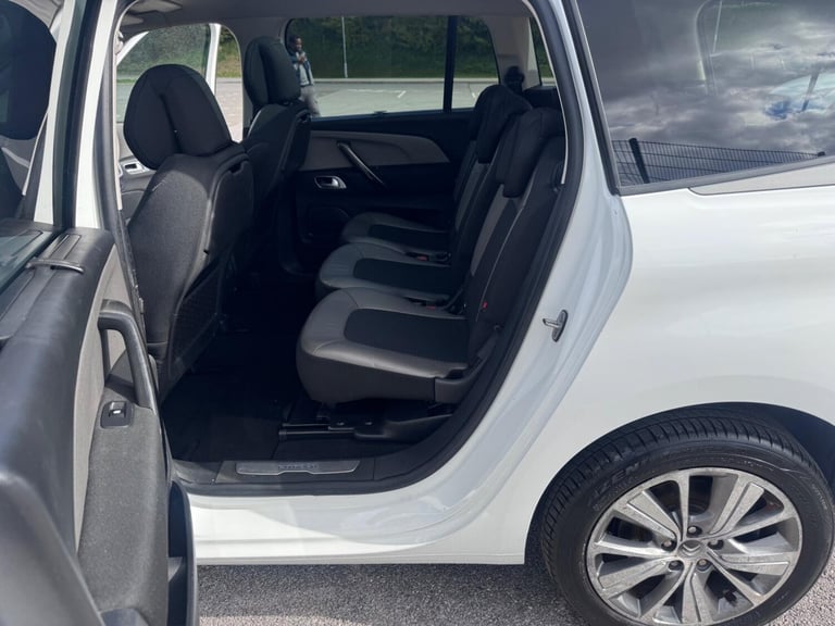 2016 Citroen C4 Grand Picasso 1.6 BlueHDi Exclusive+ EAT6 Euro 6 (s/s) 5dr MPV Diesel Automatic