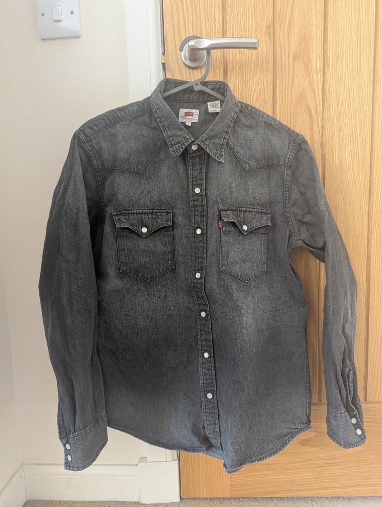 image for Levi's Men's Barstow Western Shirt Dark Grey Size Large