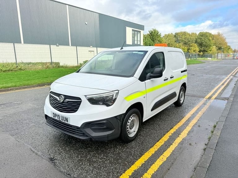 2019 Vauxhall Combo 2000 1.6 Turbo D 100ps H1 Edition Van, 79K MILES PANEL VAN Diesel Manual