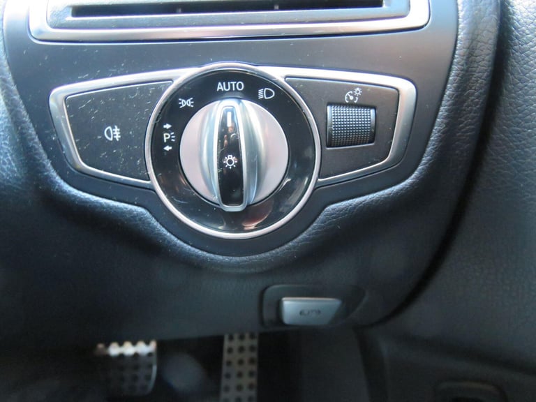  Mercedes-Benz C-Class 2.1 C220 BlueTEC AMG Line G-Tronic+ Euro 6 (s/s) 4dr Diesel Automatic