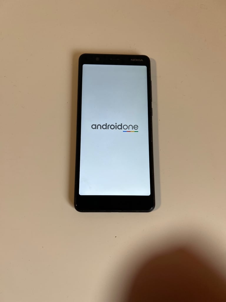 Nokia 5.1 smartphone android 16 GB unlocked , big screen , new condition 