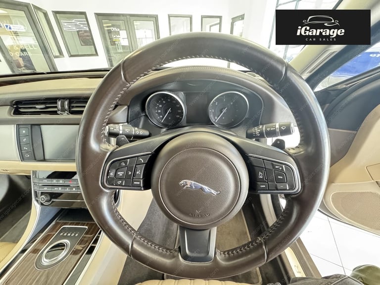 2016 Jaguar XF 2.0d Portfolio Saloon 4dr Diesel Auto Euro 6 (s/s) (180 ps) Saloon Diesel Automatic