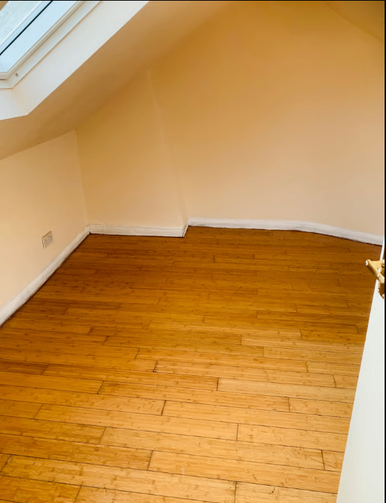 Spacious 4-Bed Flat for Rent – TN34 1HL