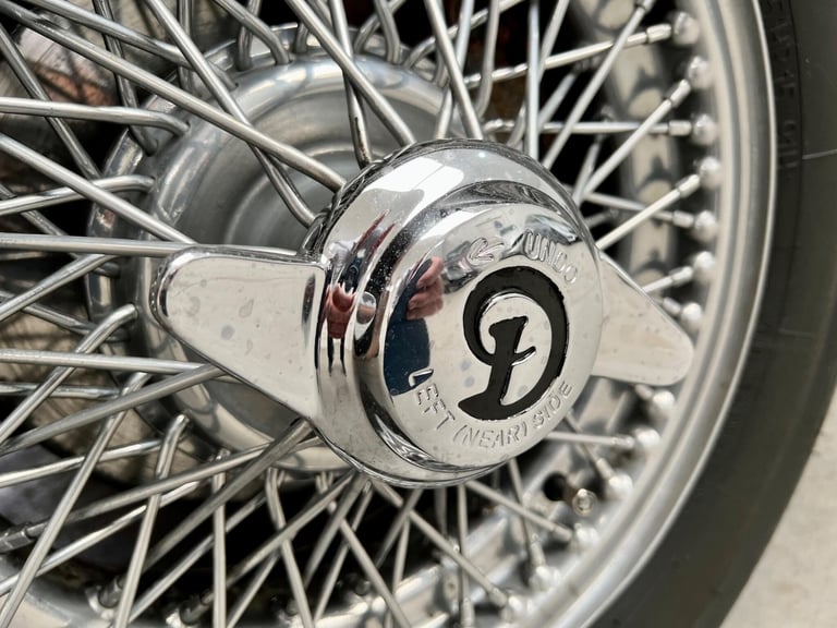 1965 Daimler V8 Petrol Automatic