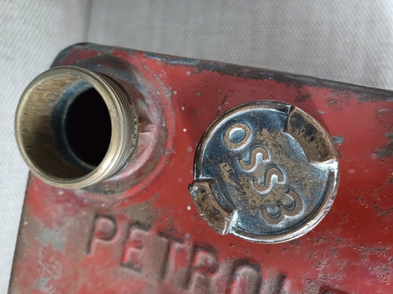 Vintage 2 Gallon Petrol tank