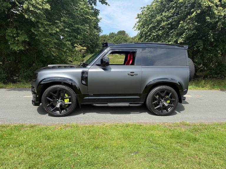 image for 2022 Land Rover Defender 5.0 P525 V8 Carpathian Edition 90 3dr Auto ESTATE Petrol Automatic