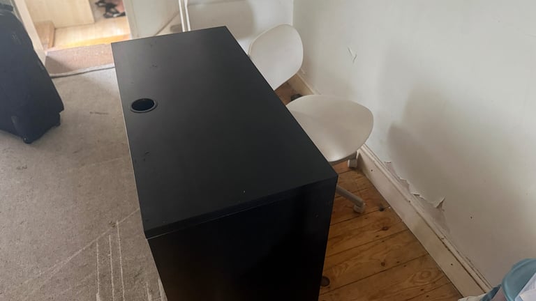 image for Desk and Swivel Office Chair Set – £20 (Collection Only)