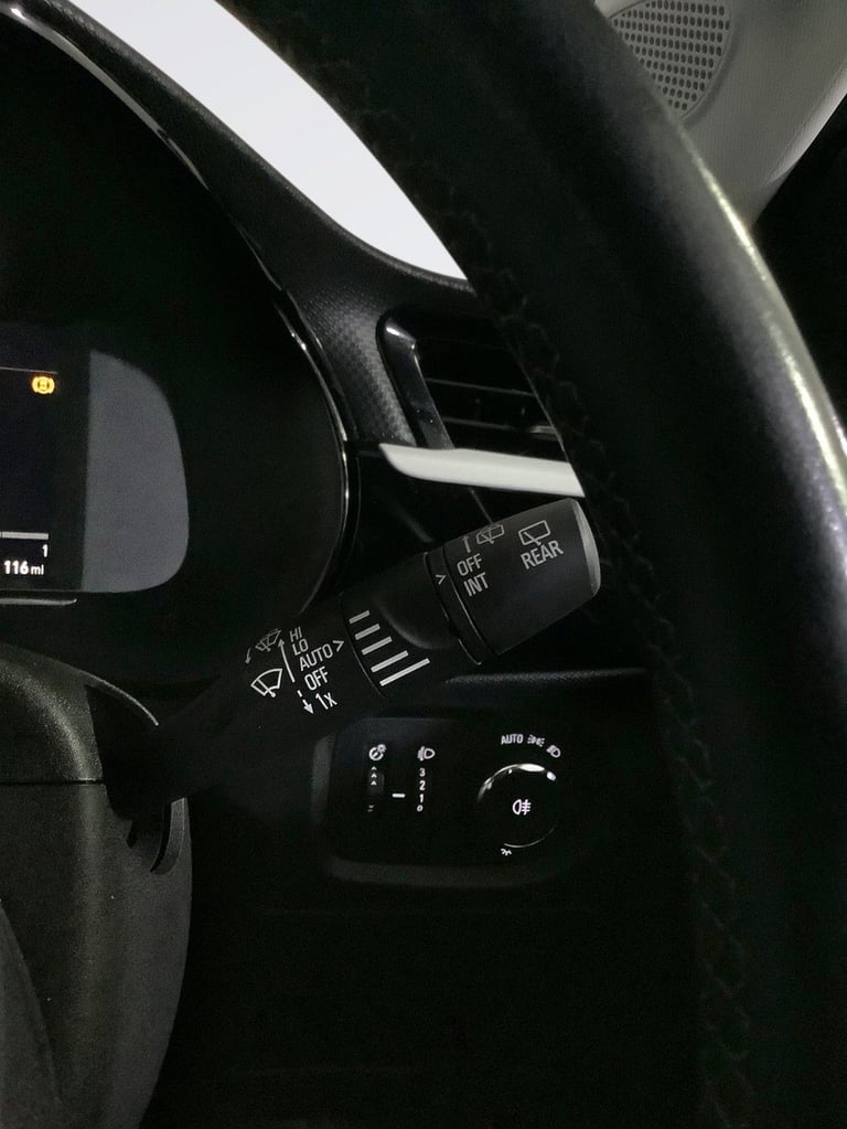 2021 Vauxhall Corsa 50kWh Griffin Hatchback 5dr Electric Auto (7.4Kw Charger) (136 ps) Hatchback ...
