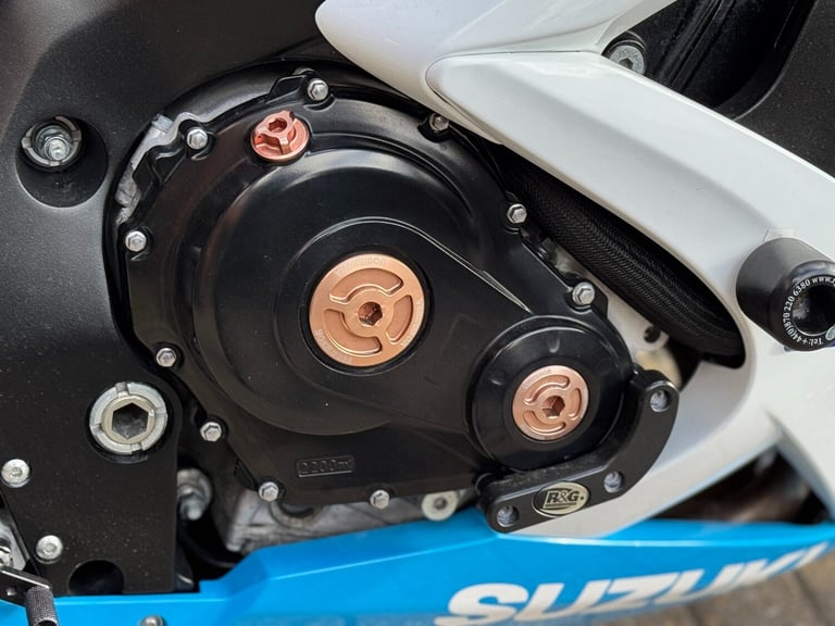 SUZUKI GSXR 600 K9 2011 (60) 25TH ANNIVERSARY EDITION + NUMBER 12/25 MADE TOTAL