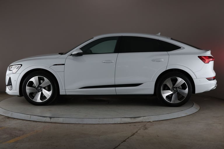 2022 Audi e-tron 300kW 55 Quattro 95kWh S Line 5dr Auto ESTATE ELECTRIC Automatic