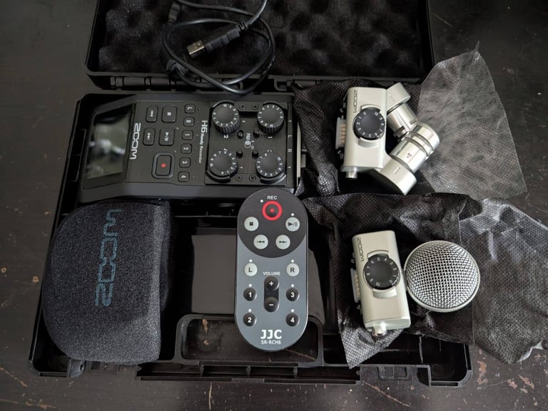 image for Zoom H6 Bundle
