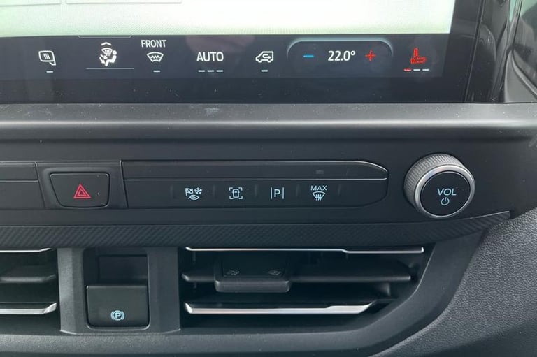 2025 Ford Transit Custom 2.5 320 Duratec 11.8kWh Limited Crew Van Double Cab Petrol Plug-in Hybri...