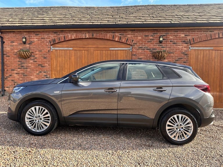 2019 Vauxhall Grandland X 1.5 Turbo D BlueInjection Sport Nav Euro 6 (s/s) 5dr SUV Diesel Manual
