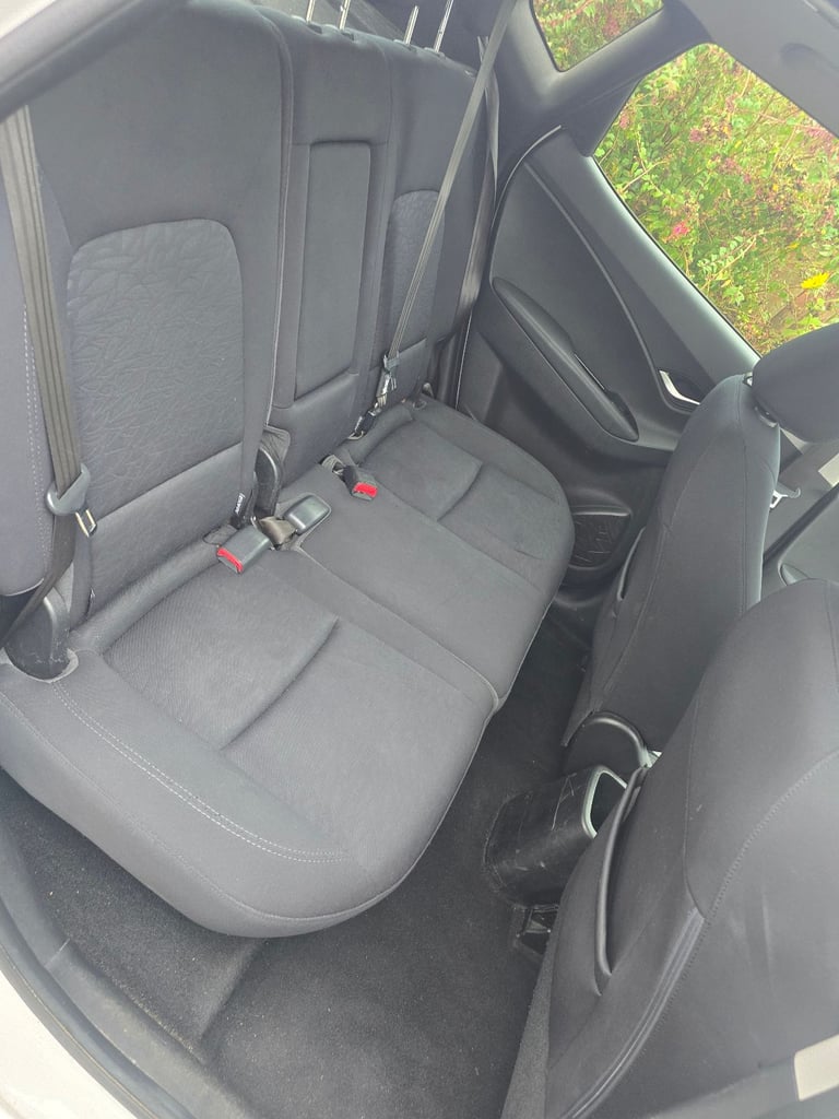 Hyundai, IX20, MPV, 2012, Manual, 1396 (cc), 5 doors