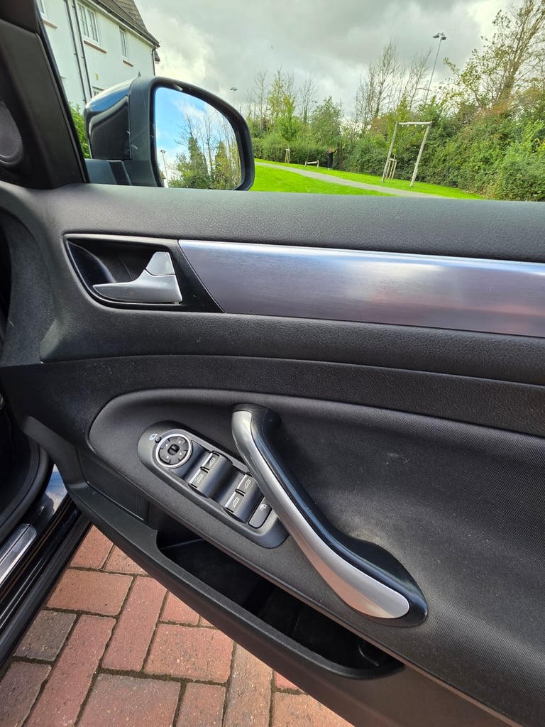 Ford, MONDEO, Hatchback, 2012, Manual, 1997 (cc), 5 doors