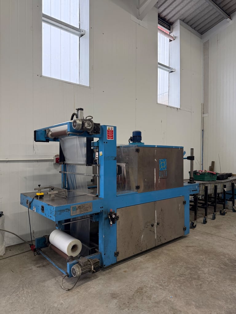 Production Plastic Wrapper 