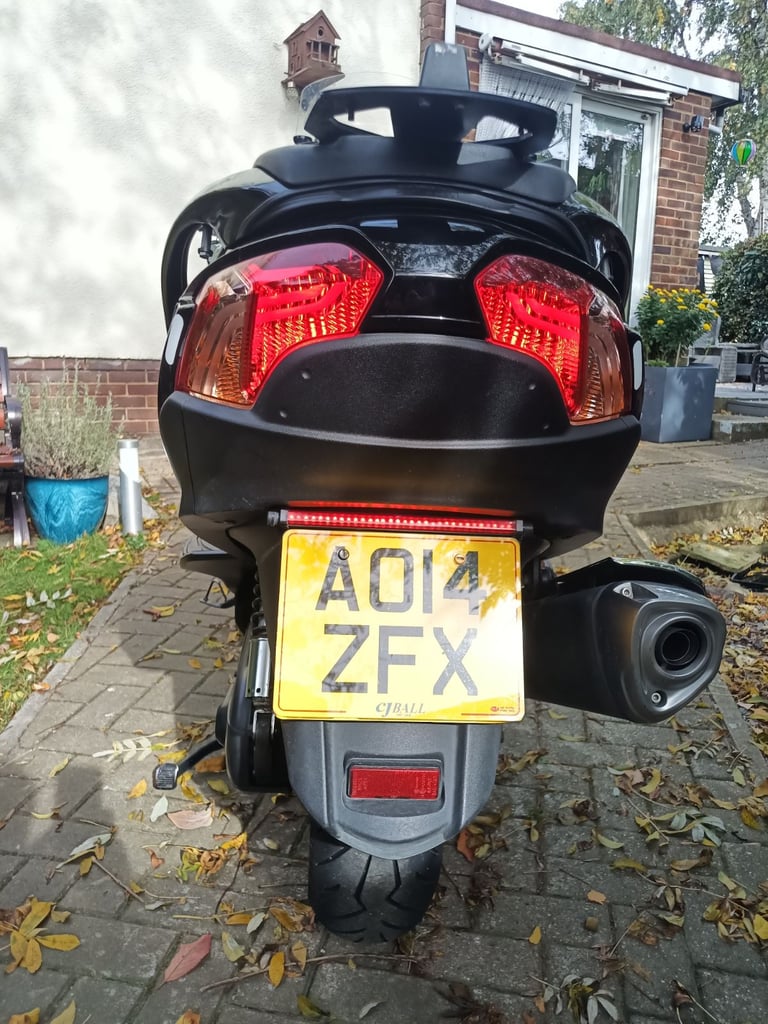 Suzuki, BURGMAN, 2014, 638 (cc)