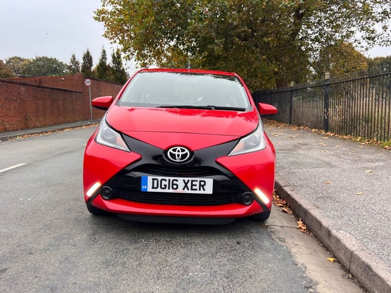 2016 16 TOYOTA AYGO 1.0 VVT-I X-PLAY HATCHBACK 3DR PETROL MANUAL EURO 6 (68 PS)