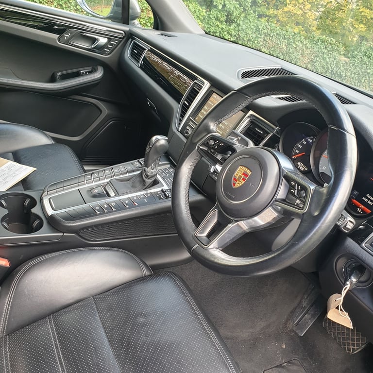 PORSCHE MACAN S (2015) 3.0 TD V6 S SUV 5dr Diesel PDK 4WD Euro 6 260P/S STUNNING