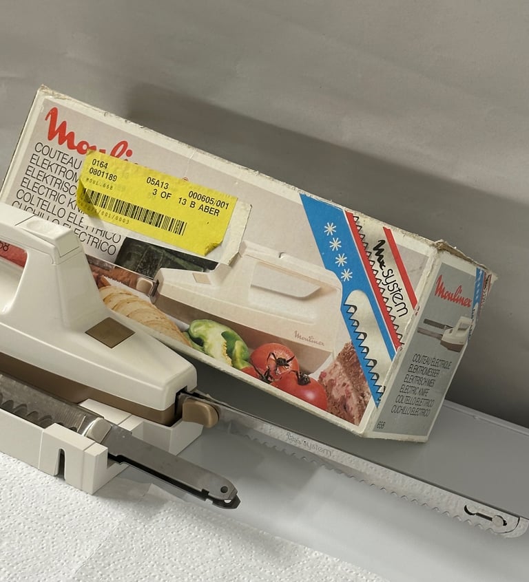 Moulinex Electric Kitchen bladed carver