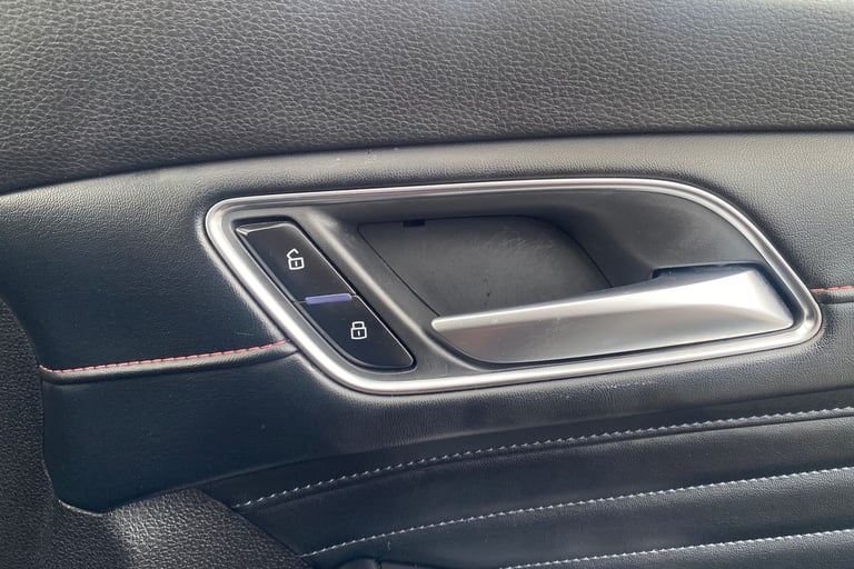 2021 MG MG HS 1.5 T-GDI Exclusive 5dr DCT Hatchback Petrol Automatic