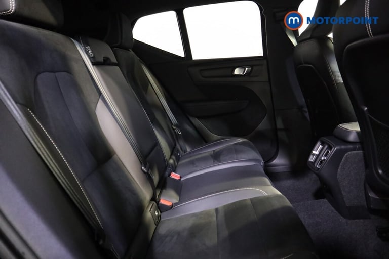 2021 Volvo XC40 1.5 T3 [163] R DESIGN 5dr SUV Petrol Manual