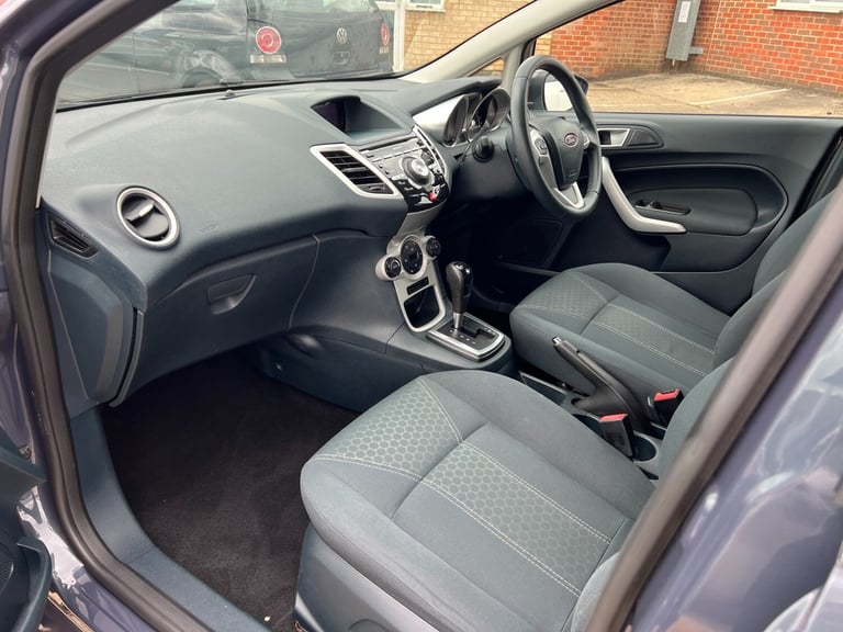 2012 Ford Fiesta 1.4 Titanium 5dr Auto HATCHBACK Petrol Automatic