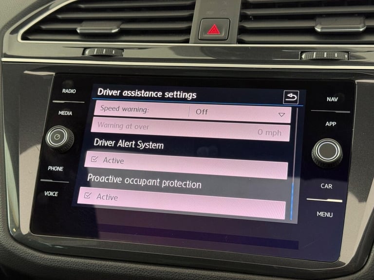 2019 Volkswagen Tiguan 2.0 TDI R-Line DSG Euro 6 (s/s) 5dr ESTATE Diesel Automatic