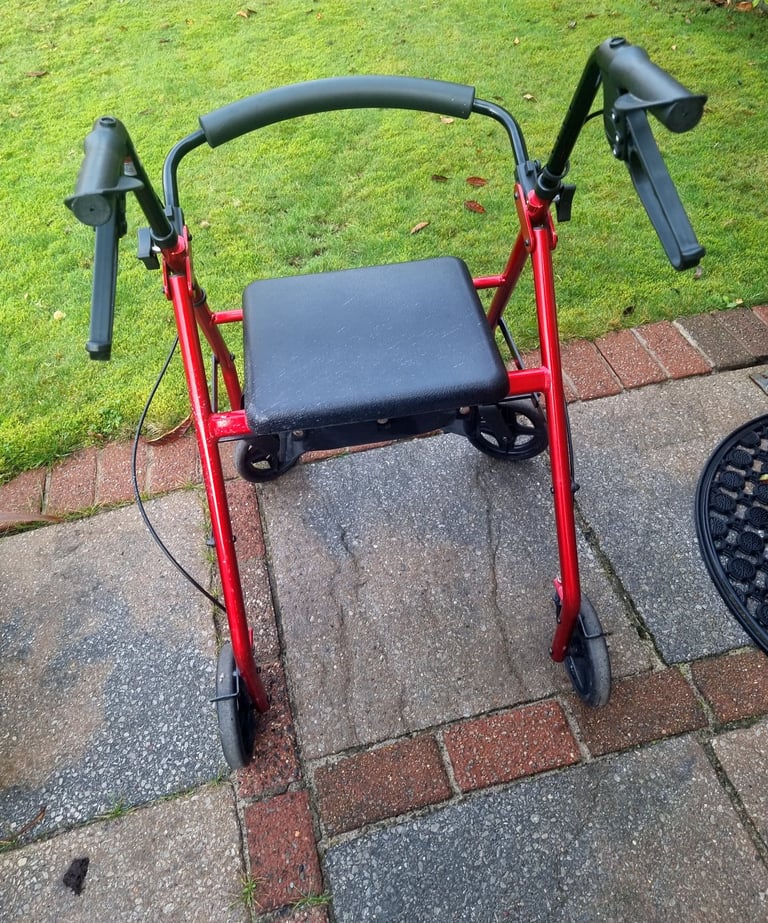 Free Mobility walker - BRAKE NOT WORKING