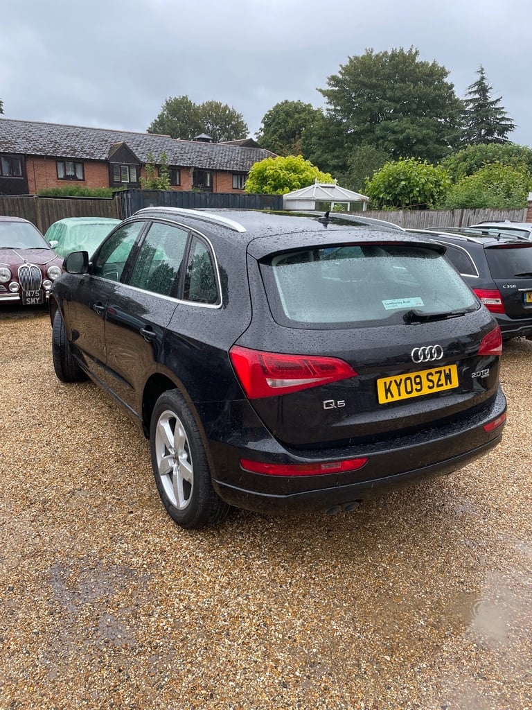 Audi, Q5, Estate, 2009, Manual, 1968 (cc), 5 doors