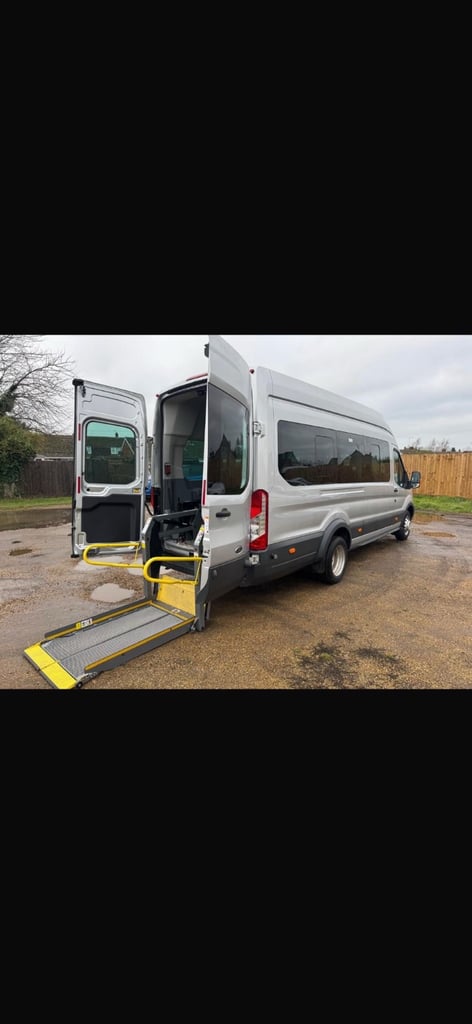 MINIBUSES FOR RENT – Perfect for School Runs, Day Trips & Group Travel 