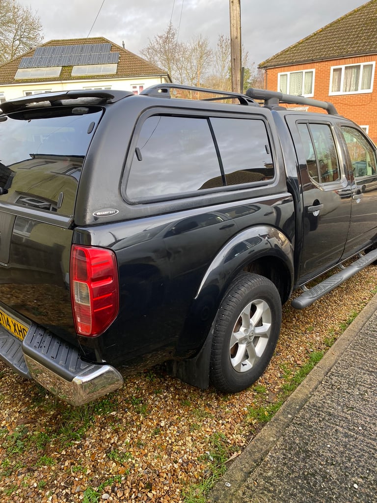 Nissan navara 