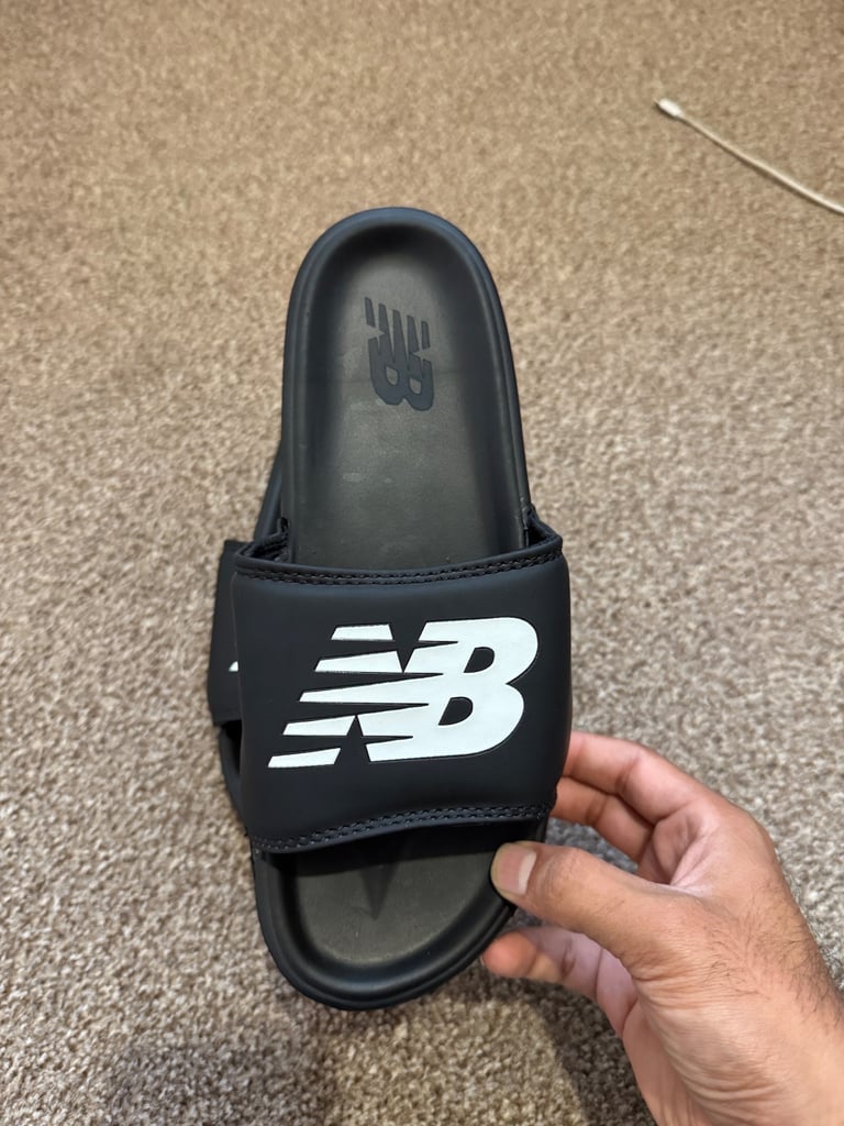New Balance 200 Slides Black and White Men's - Size 6.5