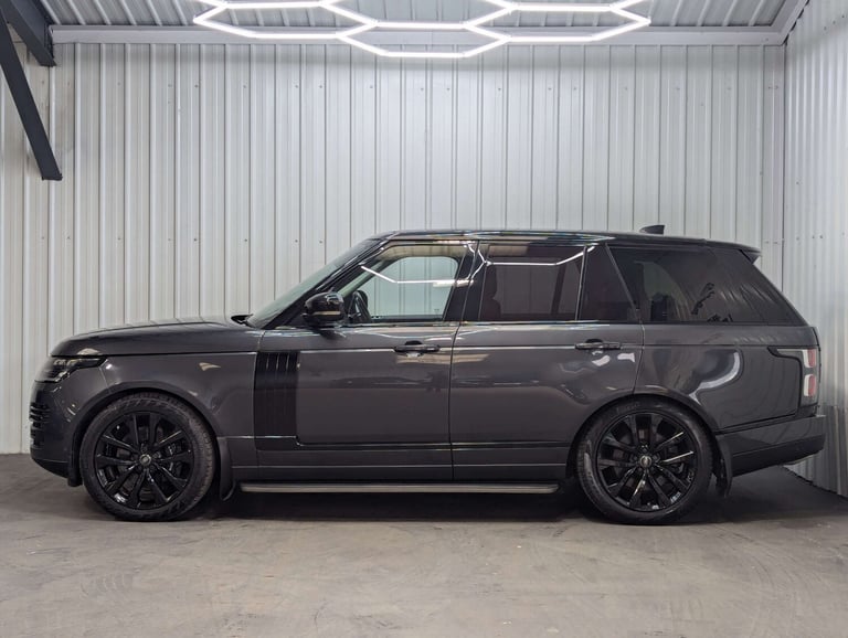 2018 Land Rover Range Rover 4.4 SDV8 Vogue SE 4dr Auto ESTATE DIESEL Automatic