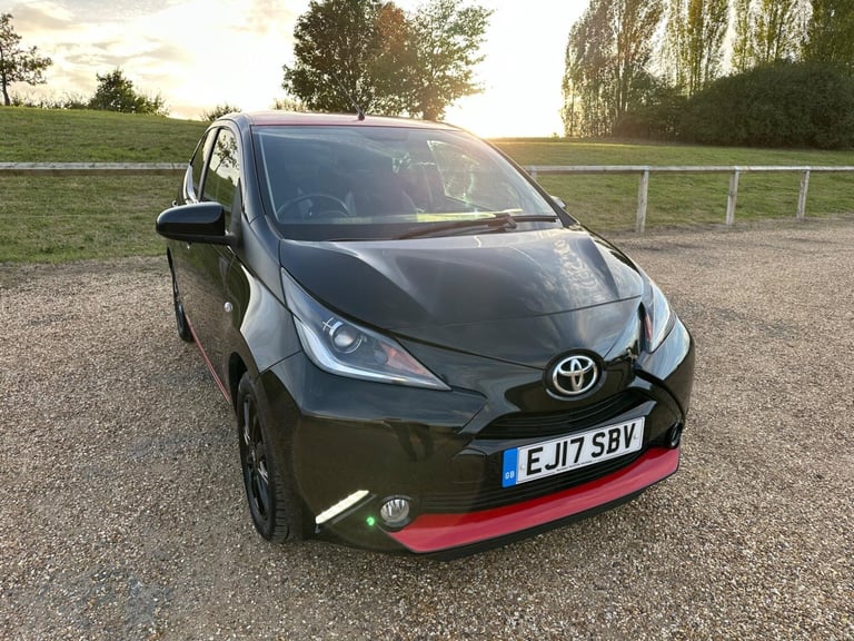 image for 2017 Toyota AYGO 1.0 VVT-i x-press Euro 6 5dr HATCHBACK Petrol Manual