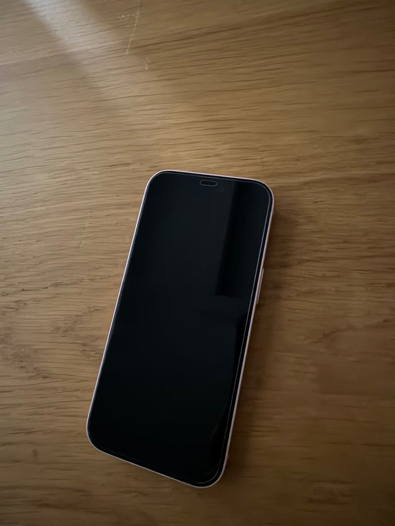 Iphone 15 pink 128gb