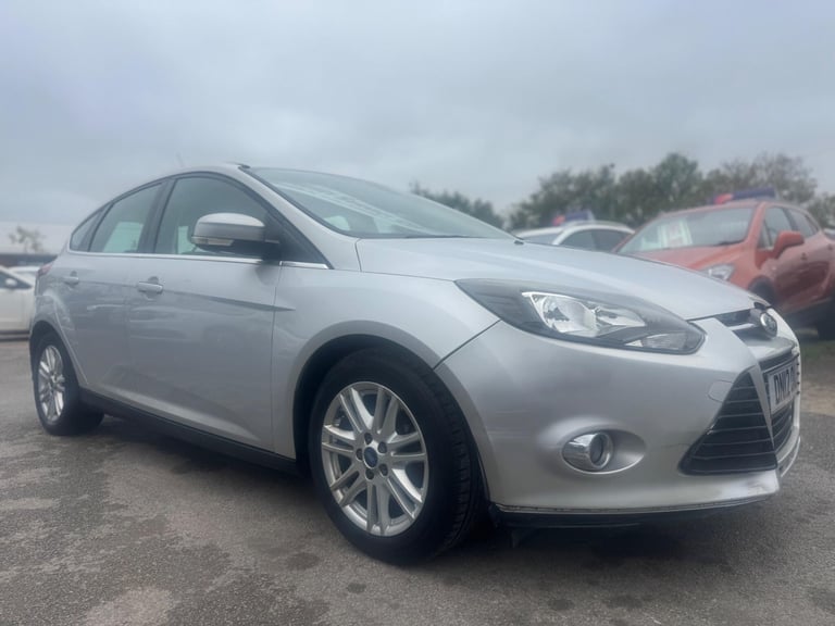 2012 Ford Focus 1.6 TDCi Titanium Euro 5 (s/s) 5dr HATCHBACK Diesel Manual