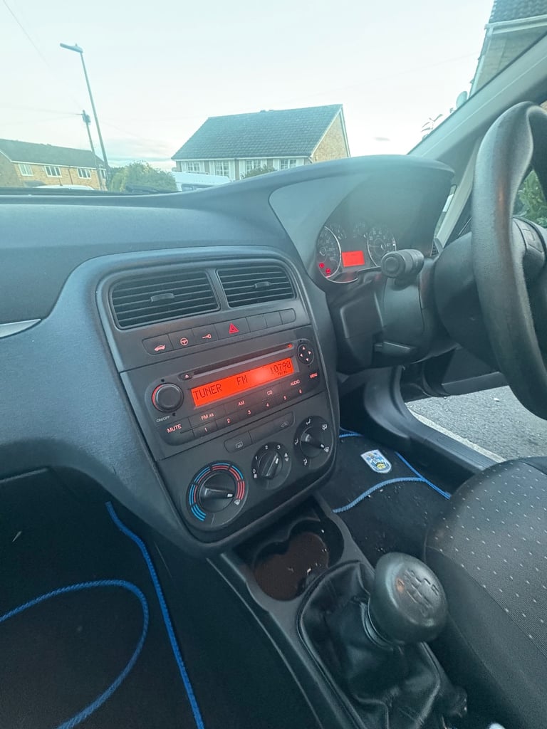 Fiat, GRANDE PUNTO, Hatchback, 2009, Manual, 1368 (cc), 5 doors