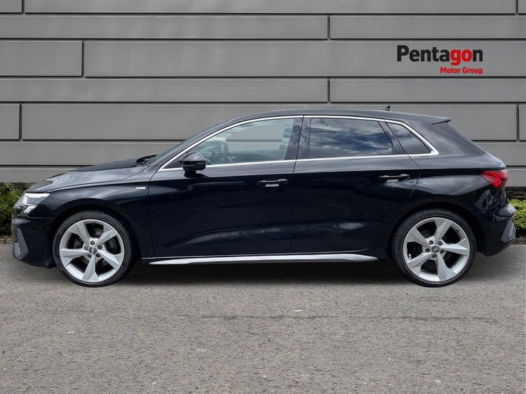 Audi A3 Sportback 1.5 Tfsi 35 S Line Sportback 5dr Petrol Manual Euro 6 s/s