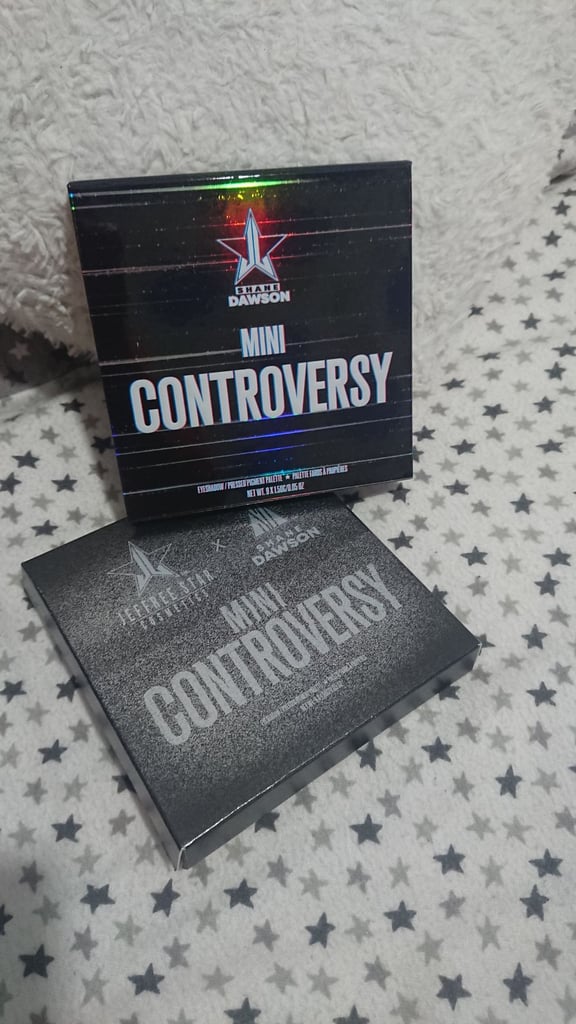 image for Jeffree Star Cosmetics Mini Controversy Eyeshadow Palette 
