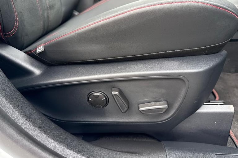 2024 Ford Kuga 2.5 PHEV ST-Line X 5dr CVT- With Heads Up Display AUTO Estate Petrol Parallel PHEV...