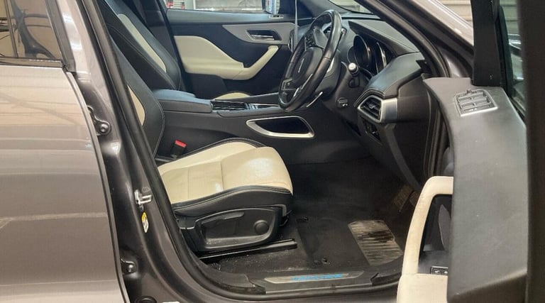 2018 Jaguar F-Pace 2.0d R-Sport 5dr Auto AWD ESTATE DIESEL Automatic