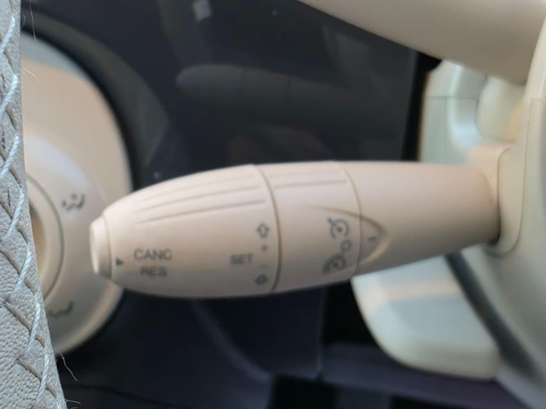 2018 Fiat 500 1.2 Lounge Euro 6 (s/s) 3dr Hatchback Petrol Manual